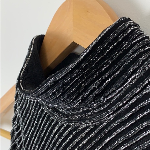 Virgo Black and Silver Halter Top Evening Dress - Picture 3 of 7